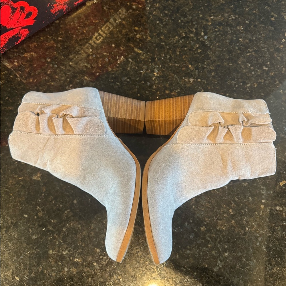 Felicitous Women's Beige Ankle Booties - Picture 9 of 11